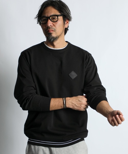 The DUFFER of ST.GEORGE(ザダファーオブセントジョージ)の「〔BLACK LABEL〕JACQUARD LOGO KNIT CREW:自宅で洗える ジャガードロゴ ウォッシャブルニット(ニット/セーター・メンズ・ブラック・SMALL/MEDIUM/LARGE/X-LARGE)」の3枚目の写真