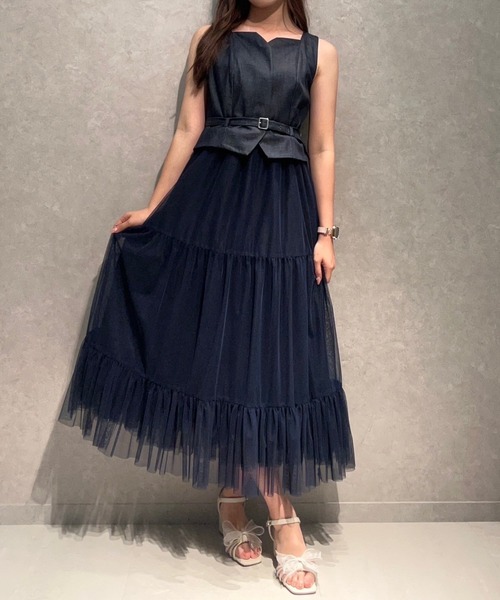 AND COUTURE(アンドクチュール)の「異素材ドッキングチュールワンピース(ワンピース・レディース・オフホワイト/ブルー/ベージュ/ネイビー・FREE)」の1枚目の写真