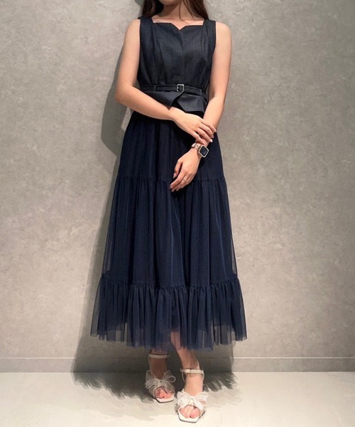 AND COUTURE(アンドクチュール)の「異素材ドッキングチュールワンピース(ワンピース・レディース・オフホワイト/ブルー/ベージュ/ネイビー・FREE)」の6枚目の写真