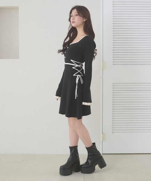 Ambre Neige(アンブルネージュ)の「side lace up flare mini knit dress / サイドレースアップフレアミニニットワンピース(ワンピース・レディース・チャコールグレー/ブラック・FREE)」の17枚目の写真