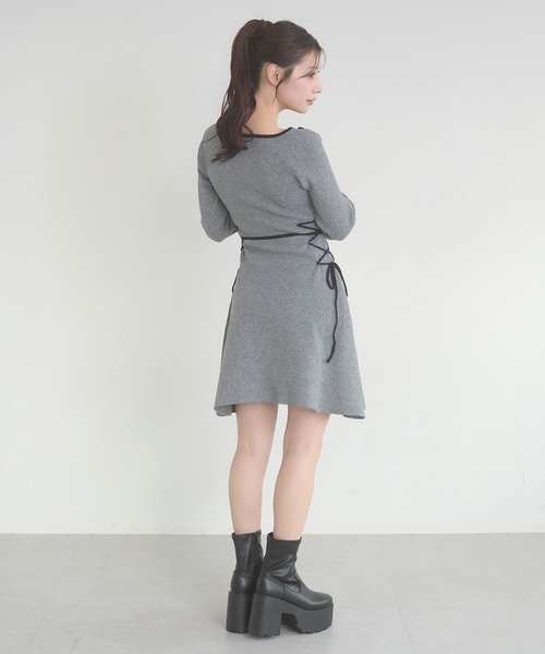 Ambre Neige(アンブルネージュ)の「side lace up flare mini knit dress / サイドレースアップフレアミニニットワンピース(ワンピース・レディース・チャコールグレー/ブラック・FREE)」の9枚目の写真