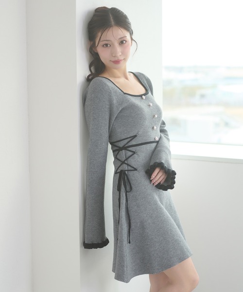 Ambre Neige(アンブルネージュ)の「side lace up flare mini knit dress / サイドレースアップフレアミニニットワンピース(ワンピース・レディース・チャコールグレー/ブラック・FREE)」の19枚目の写真