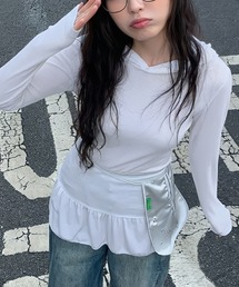 ペプラムフーディーカットソー / オフホワイト アイボリー グレー ブラック カットソー 長袖 トップス 春服 夏服 秋服 インナー 韓国 ノームコア カジュアル シンプル 無地 Tシャツ コンパクト