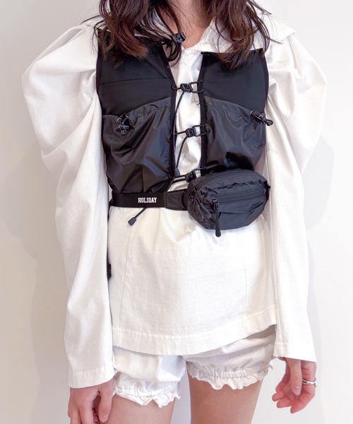 HOLIDAY(ホリデイ)の「HOLIDAY PACKABLE MINI MINI WAIST BAG ホリデイパッカブルミニミニウエストバッグ(ボディバッグ/ウエストポーチ・レディース・ブラック・ONE SIZE)」の9枚目の写真