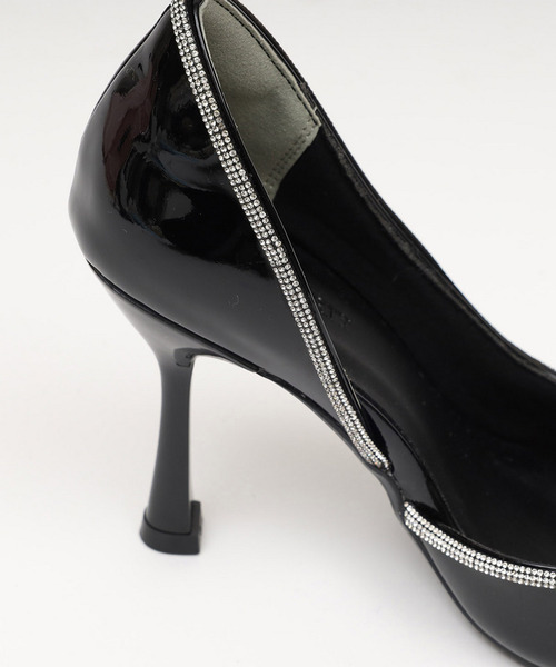 ROYAL PARTY（ロイヤルパーティー）の「エクララインパンプス（パンプス・レディース・ブラック/オフホワイト・MEDIUM/LARGE）」の8枚目の写真