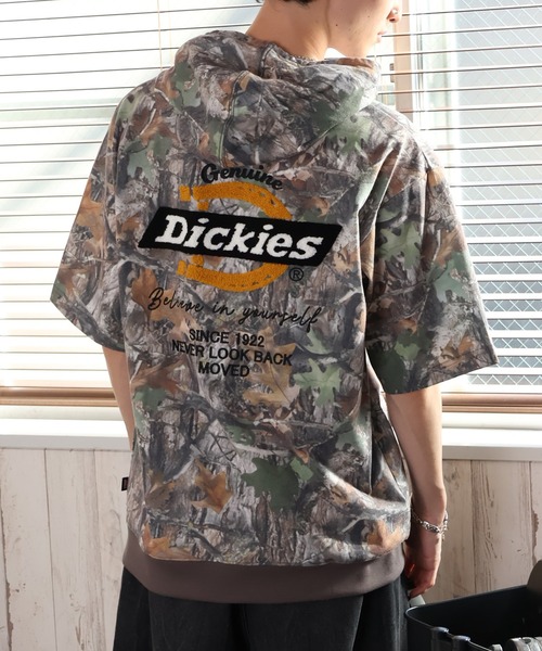 Dickies(ディッキーズ)の「【GENUINE DICKIESジェニュインディッキーズ】バックサガラ刺繍 半袖スウェットフーディー(パーカー・メンズ・スミクロ/グリーン系その他/ブラウン/ブラック/ネイビー/オートミール・M/L/XL)」の5枚目の写真