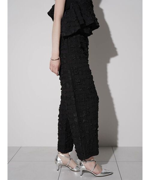 :ETHROF（イーサオブ）の「JACQUARD WIDE LINE PANTS（その他パンツ・レディース・ホワイト/ブラック・MEDIUM）」の8枚目の写真