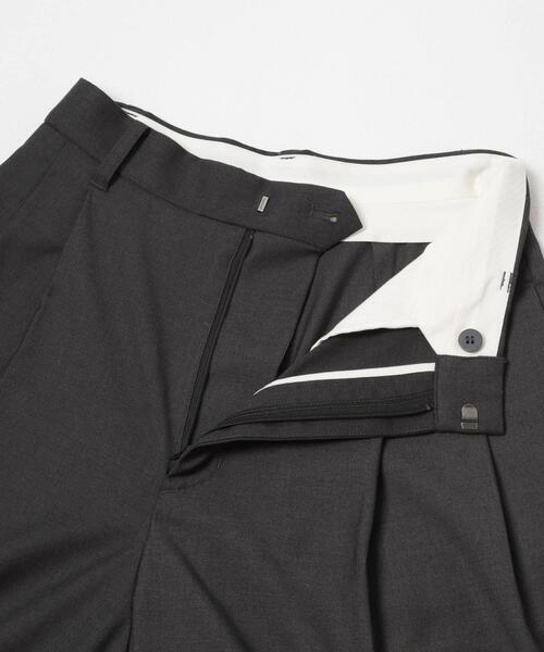 URBAN RESEARCH（アーバンリサーチ）の「タックカーブスラックス（その他パンツ・レディース・ブラウン/チャコールグレー・36/40/38）」の17枚目の写真