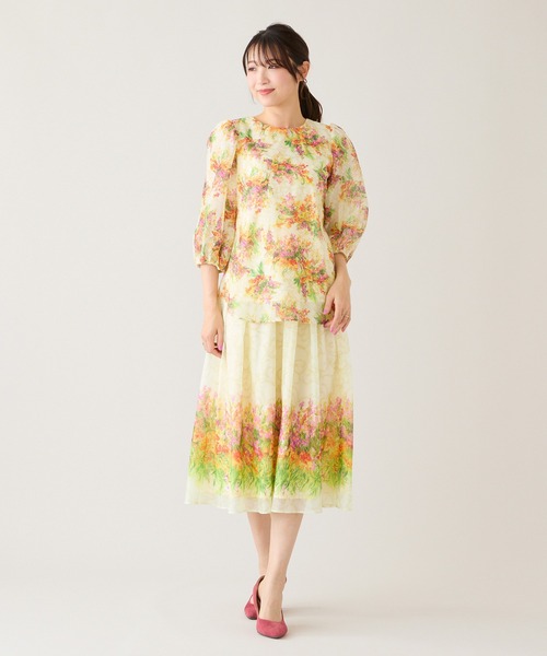 Rose Tiara(ローズティアラ)の「【セットアップ対応】フラワーガーデンオーガンジースカート(スカート・レディース・ネイビー/イエロー・38/42/46)」の12枚目の写真