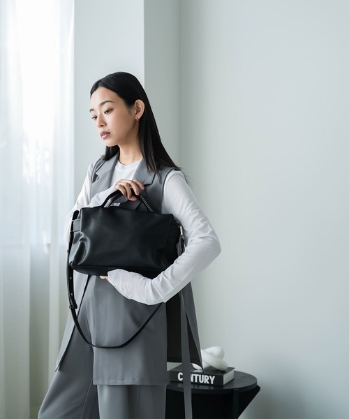 mili an deni(ミリアンデニ)の「3WAYソフトフェイクレザーバッグ(ハンドバッグ・レディース・チャコールグレー/ブラック・F)」の15枚目の写真