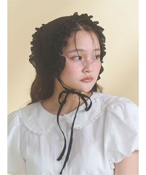 merry jenny（メリージェニー）の「petit flowerフロッキーヘッドドレス（カチューシャ・レディース・オフホワイト/ブラック・FREE）」の13枚目の写真
