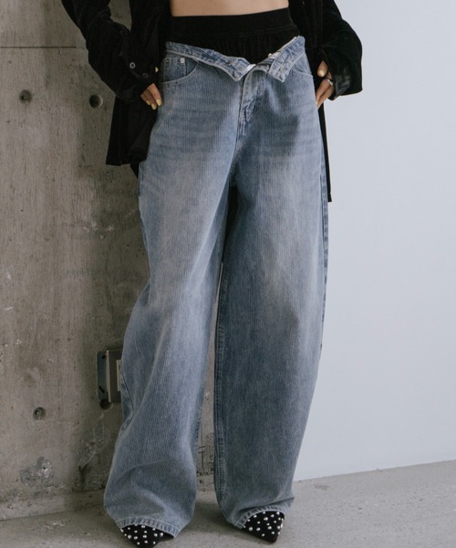 VION(ヴィオン)の「Stripe Wide Denim Pants / ストライプワイドデニムパンツ(デニムパンツ・レディース・ブラック/ブルー・S/M)」の3枚目の写真