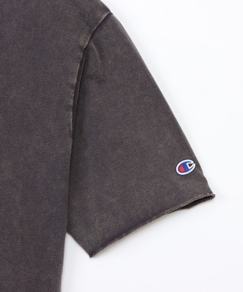 Champion(チャンピオン)の「チャンピオン CREW NECK SWEATSHIRT(Tシャツ/カットソー・レディース・チャコールグレー/ダークブルー・M/L)」の8枚目の写真