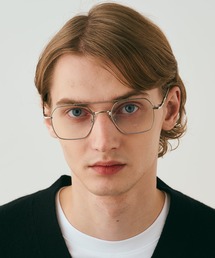 NUEF （ヌエフ）の「サングラス（サングラス）」