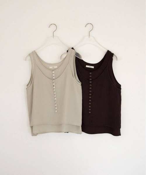 anuke（アンヌーク）の「anuke　Camisole Layered Tanktop キャミソールレイヤードタンクトップ/62610428（タンクトップ・レディース・ブラウン/アイボリー・ONE SIZE）」の13枚目の写真