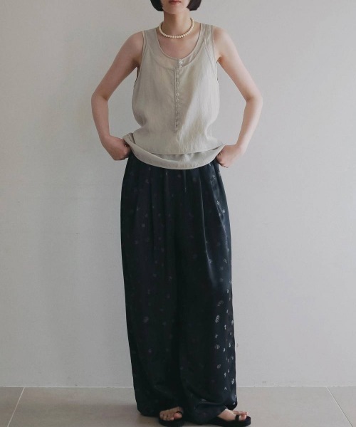 anuke（アンヌーク）の「anuke　Camisole Layered Tanktop キャミソールレイヤードタンクトップ/62610428（タンクトップ・レディース・ブラウン/アイボリー・ONE SIZE）」の5枚目の写真