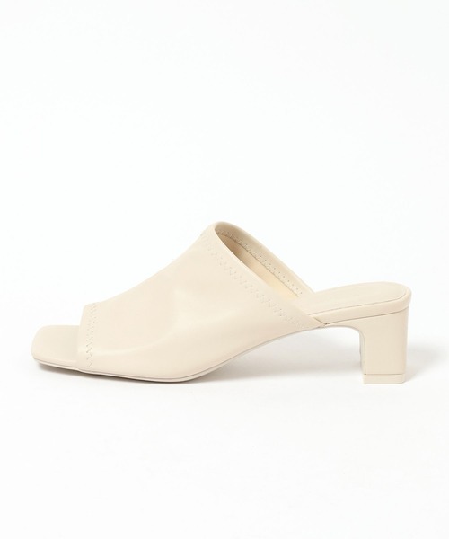 LOWRYS FARM（ローリーズファーム）の「ディープアッパーサンダル 661482（サンダル・レディース・ブラウン/アイボリー/ブラック/ブルー・MEDIUM/LARGE）」の5枚目の写真