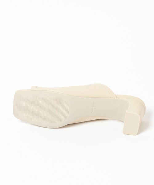 LOWRYS FARM（ローリーズファーム）の「ディープアッパーサンダル 661482（サンダル・レディース・ブラウン/アイボリー/ブラック/ブルー・MEDIUM/LARGE）」の8枚目の写真