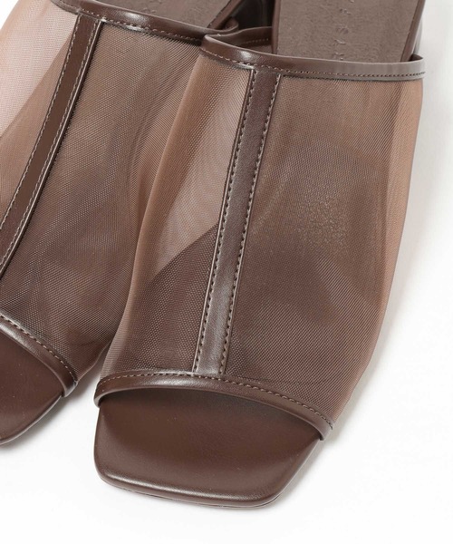 LOWRYS FARM（ローリーズファーム）の「ディープアッパーサンダル 661482（サンダル・レディース・ブラウン/アイボリー/ブラック/ブルー・MEDIUM/LARGE）」の11枚目の写真