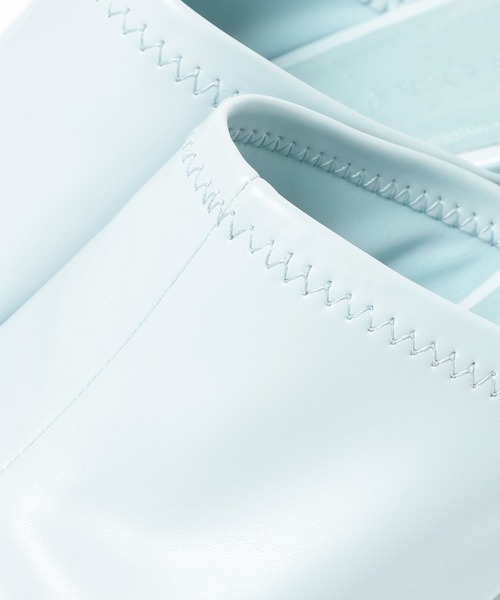 LOWRYS FARM（ローリーズファーム）の「ディープアッパーサンダル 661482（サンダル・レディース・ブラウン/アイボリー/ブラック/ブルー・MEDIUM/LARGE）」の19枚目の写真