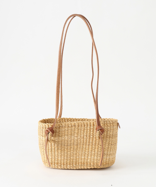 IENA（イエナ）の「MUUN/ムーニュ MINI ZORRO バッグ MZOR_COT_NTAECT（ショルダーバッグ・レディース・ベージュ・FREE）」の2枚目の写真