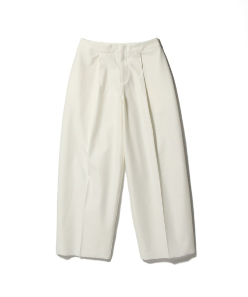 ESTNATION(エストネーション)の「GOOD PEOPLE GOOD STITCHING GOOD PRODUCT for ESTNATION / チノバランサーキュラーパンツ(スラックス・レディース・ホワイト・SMALL/X-SMALL)」の2枚目の写真