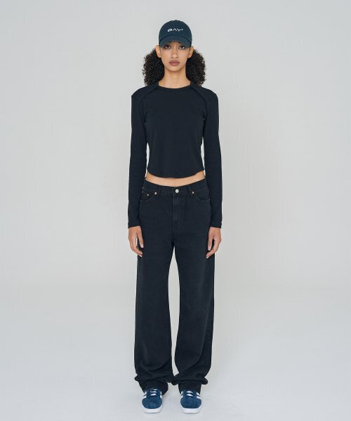BICE ACHIEVE YOUTH(バイス アチーブ ユース)の「CURV T-shirt BLACK(Tシャツ/カットソー・レディース・ブラック・FREE)」の1枚目の写真