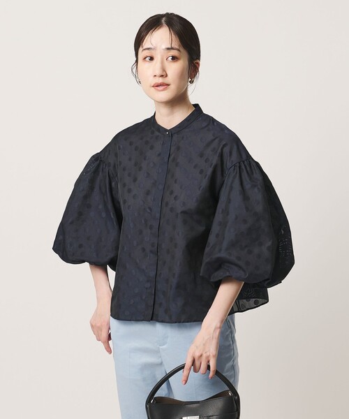UNITED ARROWS(ユナイテッドアローズ)の「シアー ドット パフ ブラウス ‐ウォッシャブル‐(シャツ/ブラウス・レディース・ネイビー/ブラック/オフホワイト・FREE)」の3枚目の写真