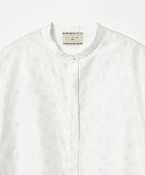 UNITED ARROWS(ユナイテッドアローズ)の「シアー ドット パフ ブラウス ‐ウォッシャブル‐(シャツ/ブラウス・レディース・ネイビー/ブラック/オフホワイト・FREE)」の21枚目の写真
