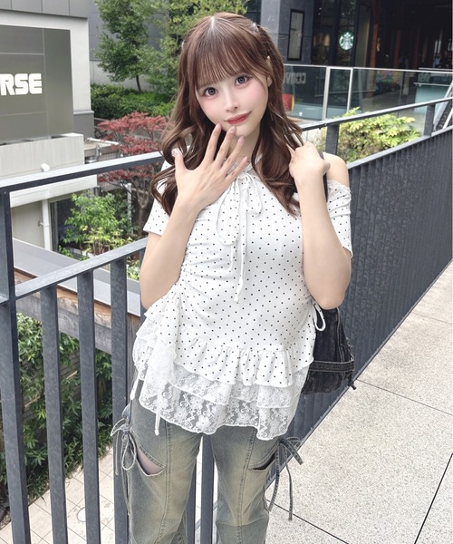 one way(ワンウェイ)の「チョーカーペプラムトップス(Tシャツ/カットソー・レディース・サックスブルー/グレー/ブラック系その他/ホワイト系その他/ホワイト/ピンク・FREE)」の15枚目の写真