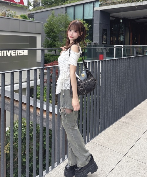 one way(ワンウェイ)の「チョーカーペプラムトップス(Tシャツ/カットソー・レディース・サックスブルー/グレー/ブラック系その他/ホワイト系その他/ホワイト/ピンク・FREE)」の18枚目の写真
