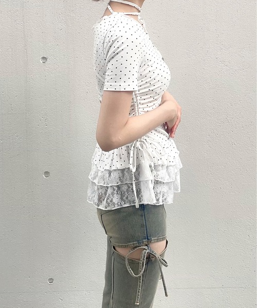 one way(ワンウェイ)の「チョーカーペプラムトップス(Tシャツ/カットソー・レディース・サックスブルー/グレー/ブラック系その他/ホワイト系その他/ホワイト/ピンク・FREE)」の13枚目の写真