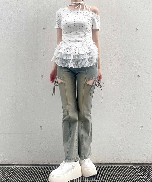 one way(ワンウェイ)の「チョーカーペプラムトップス(Tシャツ/カットソー・レディース・サックスブルー/グレー/ブラック系その他/ホワイト系その他/ホワイト/ピンク・FREE)」の18枚目の写真