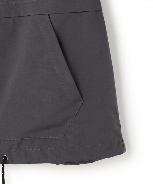 J.PRESS YORK STREET(ジェイプレスヨークストリート)の「【UNISEX】リップストップ マウンテンパーカー(マウンテンパーカー・メンズ・グレー系/カーキ系/ベージュ系・SMALL/MEDIUM/LARGE)」の10枚目の写真