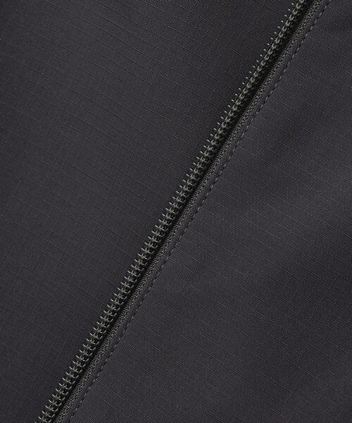 J.PRESS YORK STREET(ジェイプレスヨークストリート)の「【UNISEX】リップストップ マウンテンパーカー(マウンテンパーカー・メンズ・グレー系/カーキ系/ベージュ系・SMALL/MEDIUM/LARGE)」の5枚目の写真