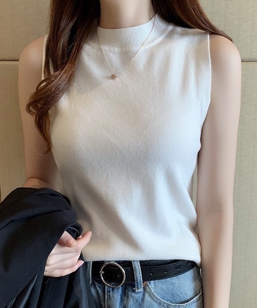 Teem Store(チームストア)の「ベーシックノースリーブ クルーネック 夏ニット(Tシャツ/カットソー・レディース・アイボリー/ワイン/グレー/ブラック/ホワイト・F)」の6枚目の写真