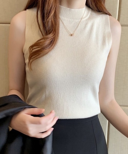 Teem Store(チームストア)の「ベーシックノースリーブ クルーネック 夏ニット(Tシャツ/カットソー・レディース・アイボリー/ワイン/グレー/ブラック/ホワイト・F)」の12枚目の写真