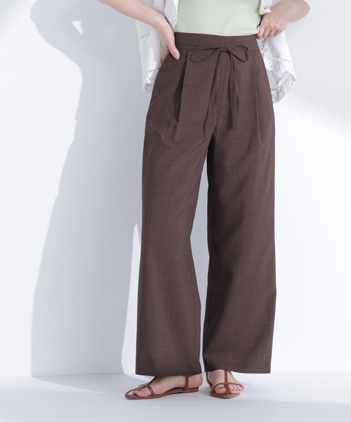 NATURAL BEAUTY BASIC(ナチュラルビューティーベーシック)の「【ちょうど、いい服】夏の本命ワイドパンツ(その他パンツ・レディース・ライトベージュ/チャコールグレー/オフホワイト/ダークブラウン・P/S/LARGE/MEDIUM/SMALL)」の1枚目の写真
