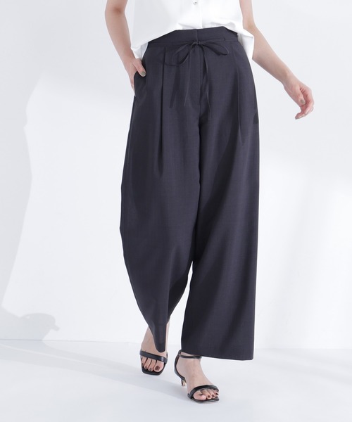 NATURAL BEAUTY BASIC(ナチュラルビューティーベーシック)の「【ちょうど、いい服】夏の本命ワイドパンツ(その他パンツ・レディース・ライトベージュ/チャコールグレー/オフホワイト/ダークブラウン・P/S/LARGE/MEDIUM/SMALL)」の17枚目の写真