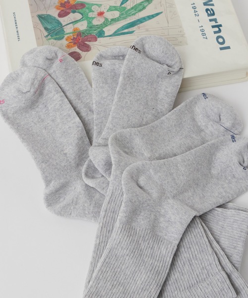 HANES(ヘインズ)の「Hanes/ヘインズ Hanes originals 3P ハーフパイル 足底転写ロゴ フルレングス丈ソックス 2026年 夏 夏服(ソックス/靴下・メンズ・ホワイト/ブラック/グレー・S)」の1枚目の写真