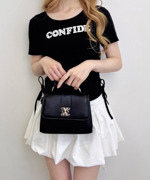 INGNI（イング）の「サイドギャザーリボンドット貼付ロゴTシャツ（Tシャツ/カットソー・レディース・オフホワイト/ブラック/ライトピンク・M）」の3枚目の写真