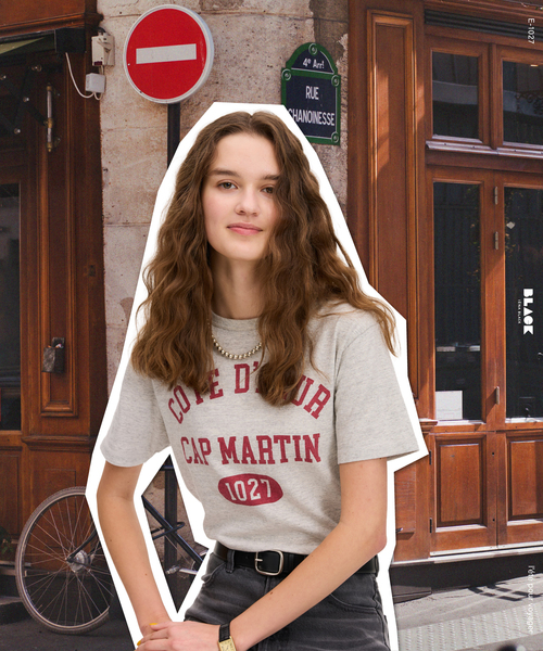 IENA(イエナ)の「BLACK COTE D'AZUR ロゴTシャツ(Tシャツ/カットソー・レディース・ホワイト/ライトグレー・FREE)」の9枚目の写真
