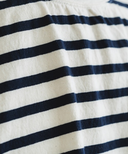 quadro（クオドロ）の「ドライ天竺ボーダークルーネックtee（Tシャツ/カットソー・メンズ・キナリ/ネイビー・MEDIUM/LARGE）」の10枚目の写真