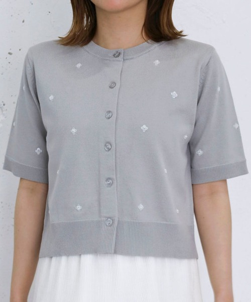 archives(アルシーヴ)の「スパンコール刺繍ニットカーディガン(カーディガン/ボレロ・レディース・アイボリー/ブラック/グレー/ピンク・MEDIUM)」の16枚目の写真