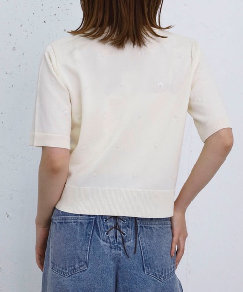 archives(アルシーヴ)の「スパンコール刺繍ニットカーディガン(カーディガン/ボレロ・レディース・アイボリー/ブラック/グレー/ピンク・MEDIUM)」の7枚目の写真