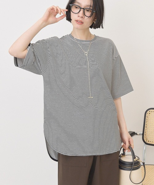 AMERICAN HOLIC(アメリカンホリック)の「裾ラウンドTシャツ(Tシャツ/カットソー・レディース・オフホワイト/ブルー系その他2/ブラック/ブラック系その他4/モカ・L/M)」の6枚目の写真