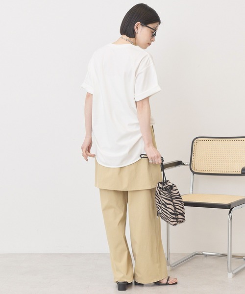 AMERICAN HOLIC(アメリカンホリック)の「裾ラウンドTシャツ(Tシャツ/カットソー・レディース・オフホワイト/ブルー系その他2/ブラック/ブラック系その他4/モカ・L/M)」の19枚目の写真