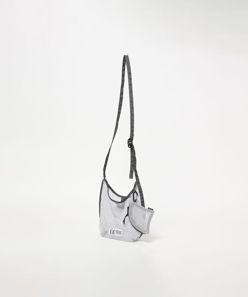 MARMOT(マーモット)の「【別注】<Marmot>メッシュ サコッシュ ショルダーバッグ(ショルダーバッグ・メンズ・ブラック/ホワイト/ダークグレー・FREE)」の21枚目の写真