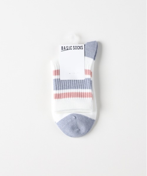 Right-on(ライトオン)の「【BASIC SOCKS】ラインソックス (クルー丈 / リブ編み / バイカラー / スポーティ / プレッピー)(ソックス/靴下・レディース・グリーン/ブラウン/ターコイズブルー/ピンク/ライム・フリー)」の4枚目の写真