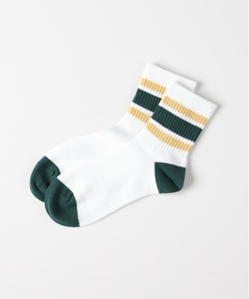 Right-on(ライトオン)の「【BASIC SOCKS】ラインソックス (クルー丈 / リブ編み / バイカラー / スポーティ / プレッピー)(ソックス/靴下・レディース・グリーン/ブラウン/ターコイズブルー/ピンク/ライム・フリー)」の6枚目の写真